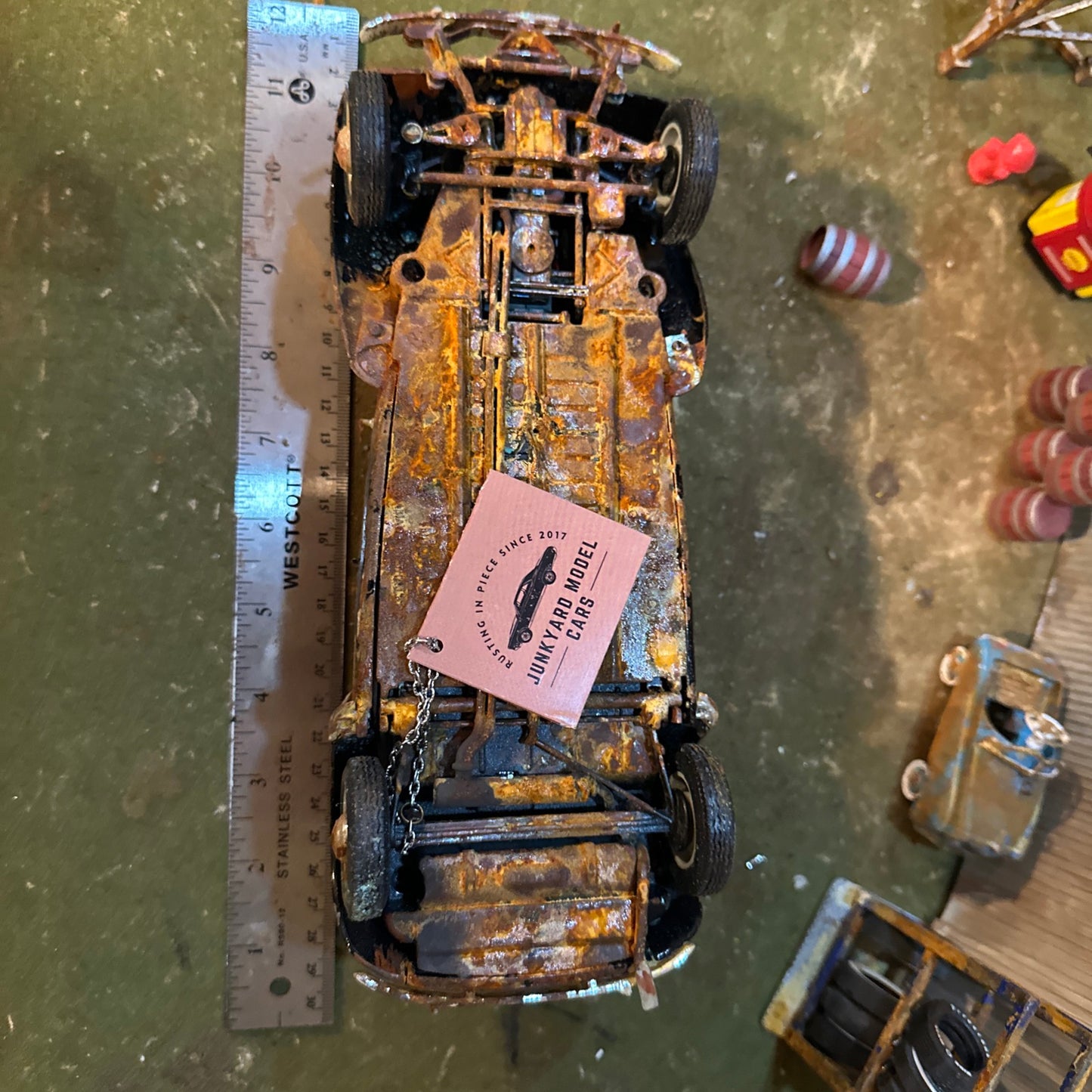 1952 Citroen T/A - Barn Find Cars - 1:18 DIECAST - Vietnam