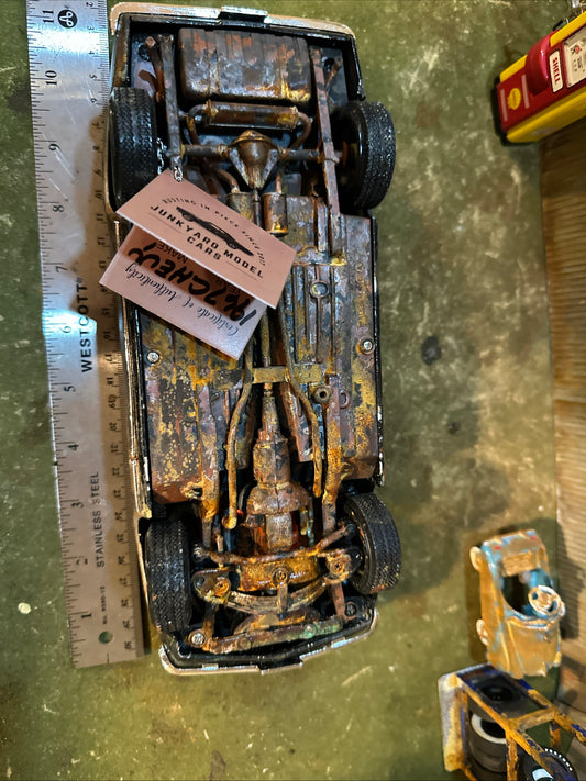 1967 Chevrolet Camaro - Barn Find Cars - 1:18 DIECAST - Weathered