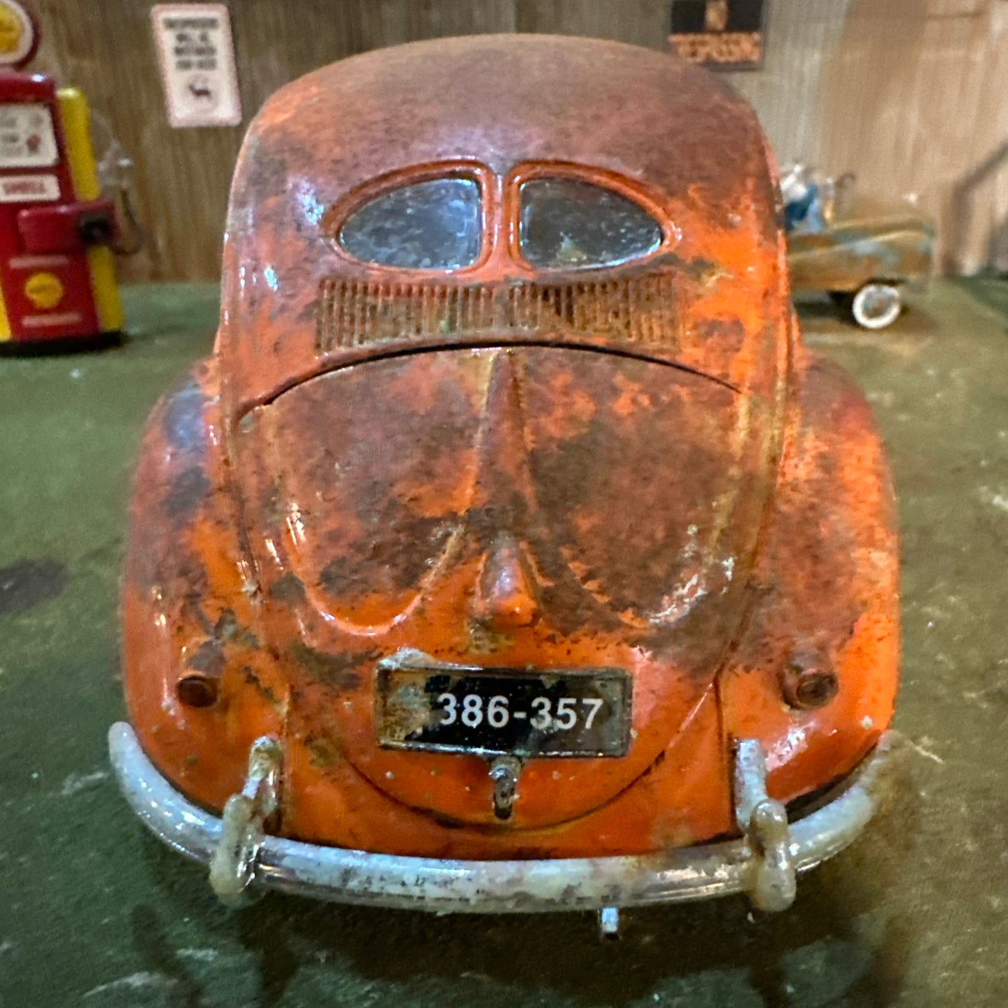 1951 Volkswagen VW - Orange - Barn Find Cars - 1:18 DIECAST - Weathered