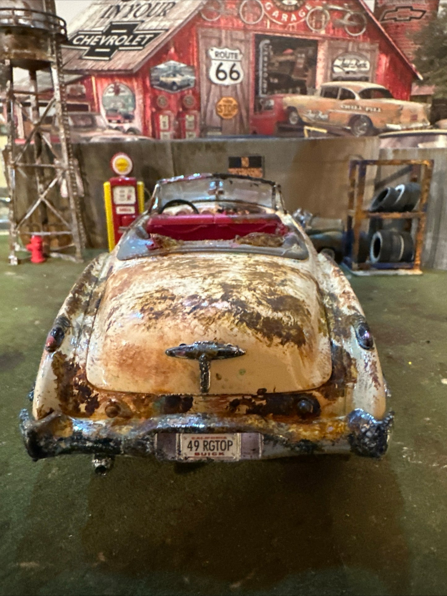1949 Buick Roadmaster Convertible - Barn Find Cars - 1:18 DIECAST - Weathered