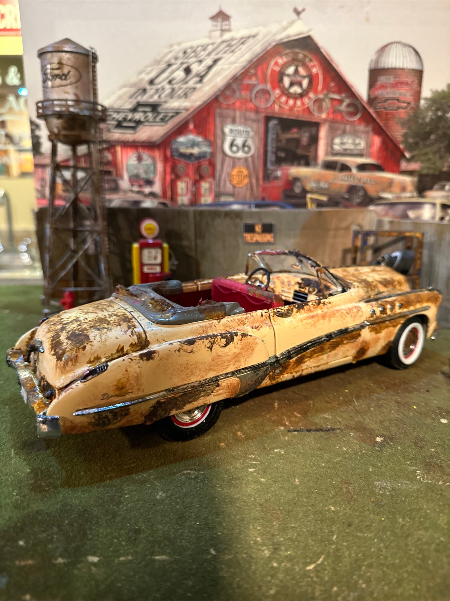1949 Buick Roadmaster Convertible - Barn Find Cars - 1:18 DIECAST - Weathered