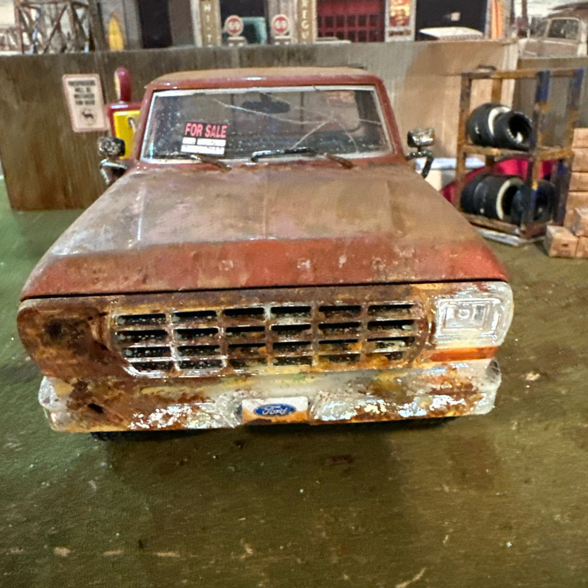 1979 Ford F-150 Pickup Truck - Barn Find Cars - 1:18 DIECAST - weathered