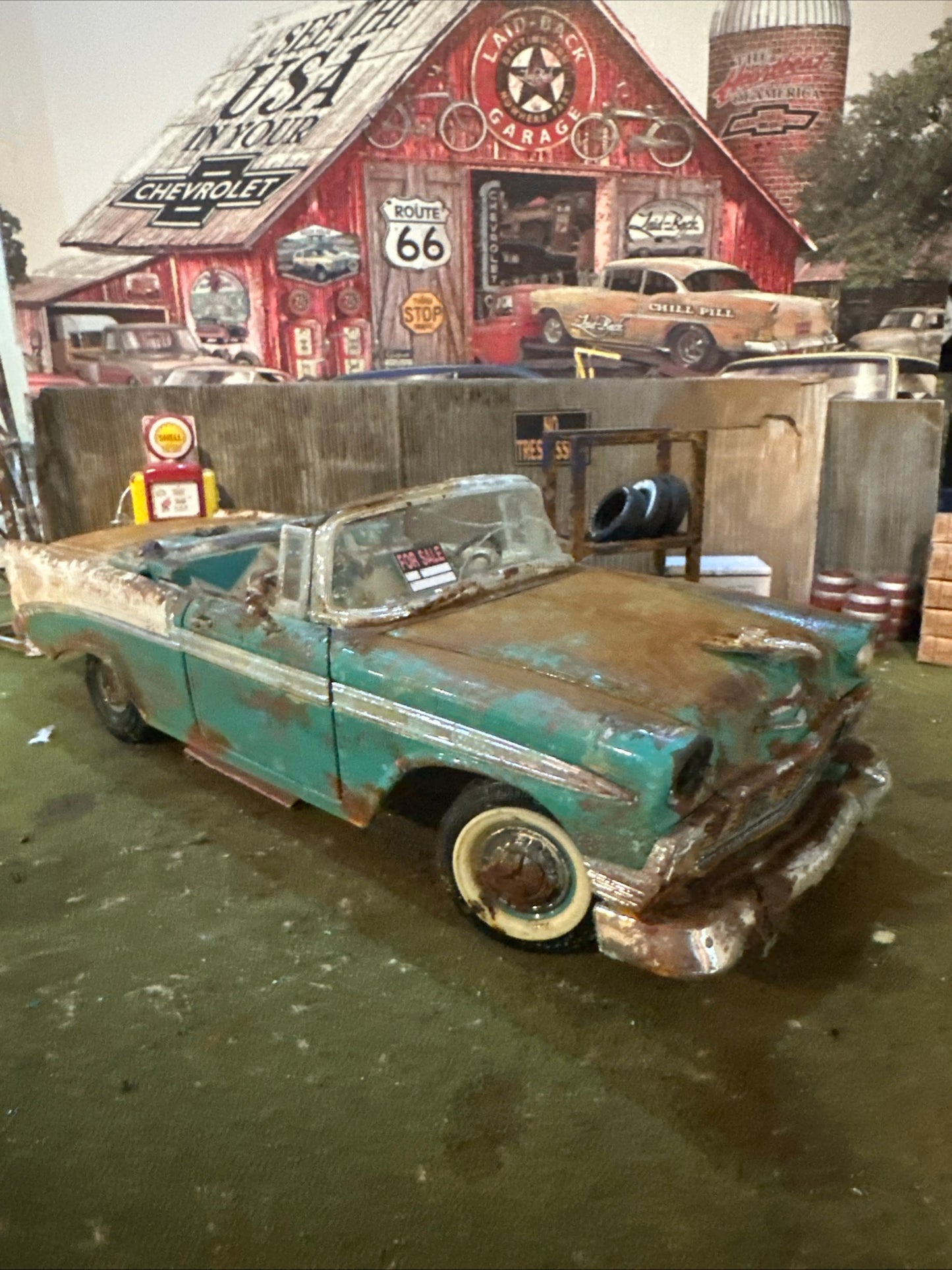 1956 Chevrolet BeAir - Barn Find Cars - 1:18 DIECAST - Weathered