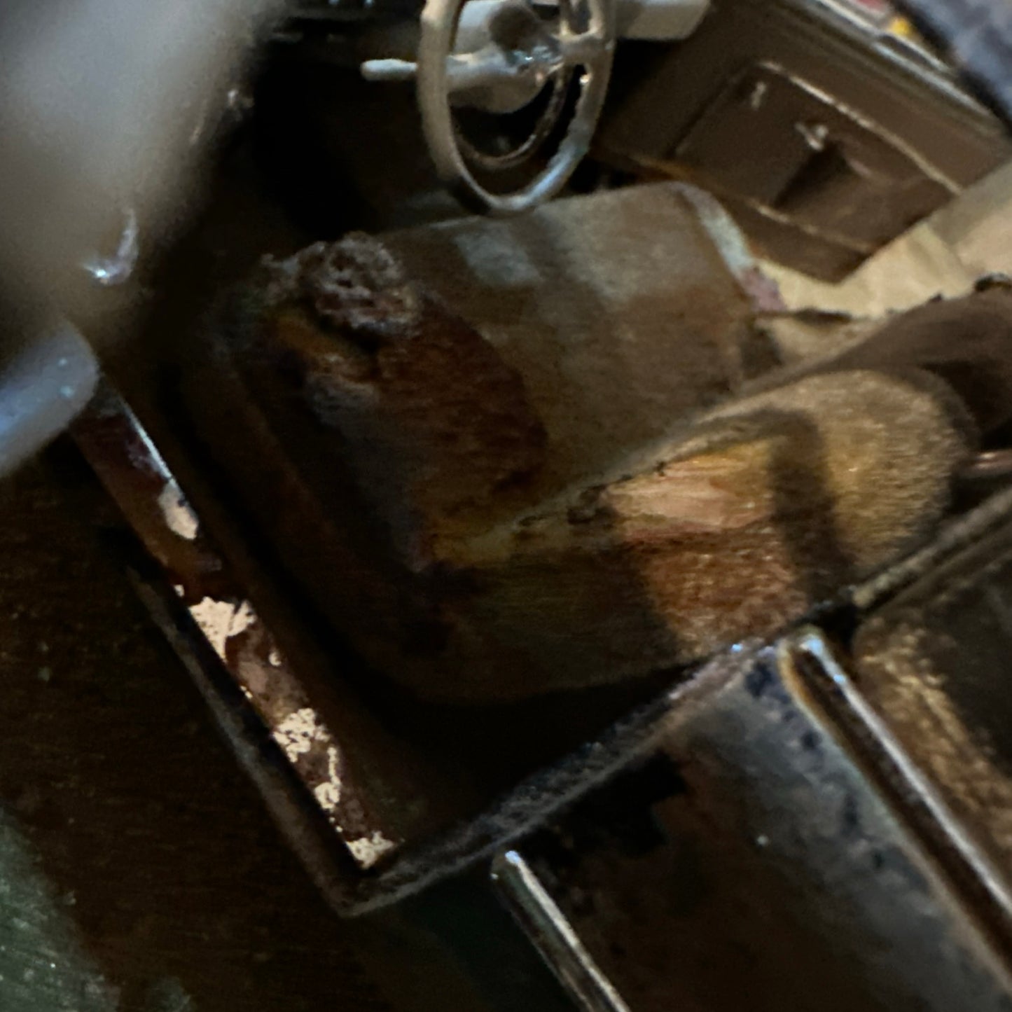 1949 Mercury Coupe’ - Barn Find Cars - 1:24 DIECAST - Danbury Mint