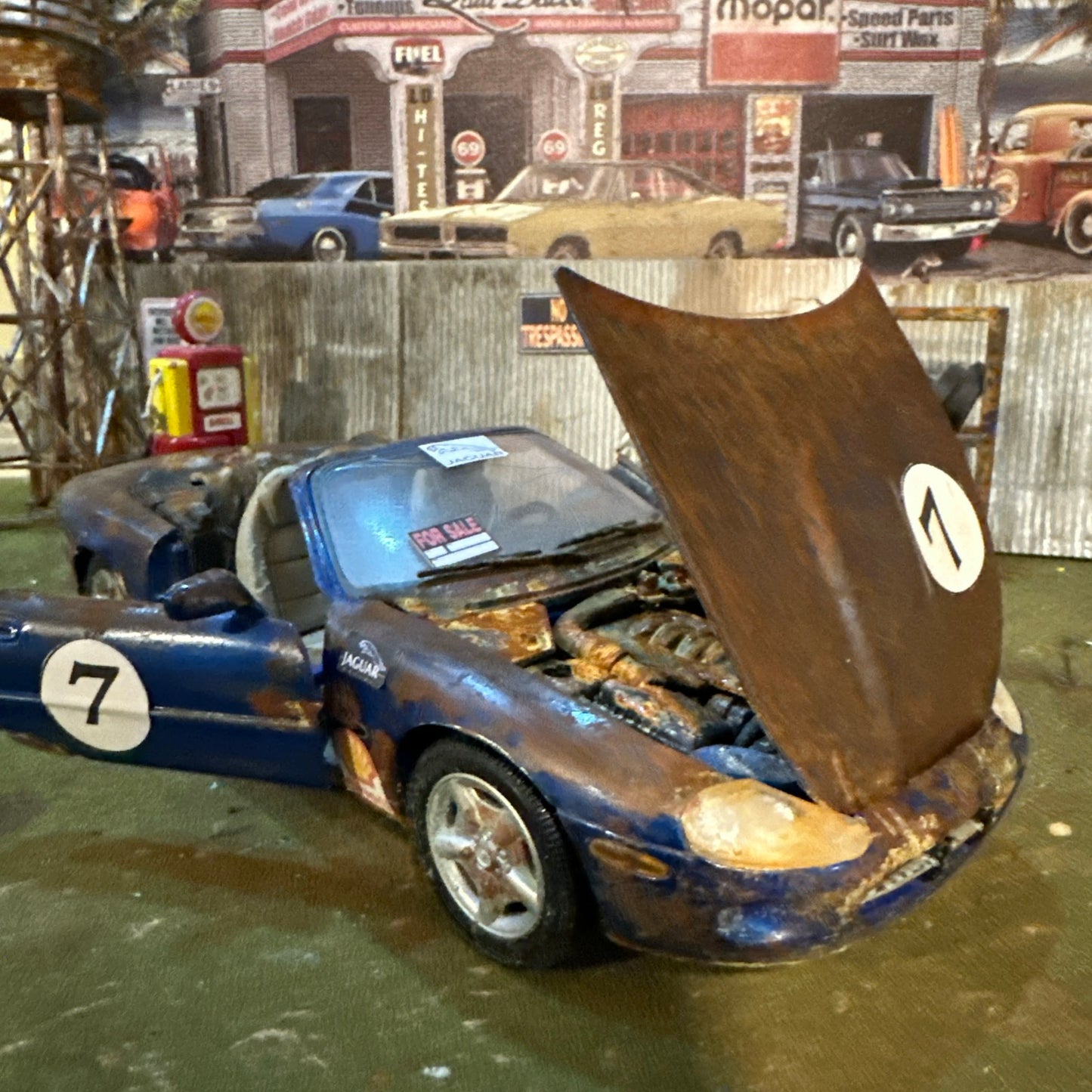 1996 Jaguar XK8 - Barn Find Cars - 1:18 DIECAST - Abused Race Car