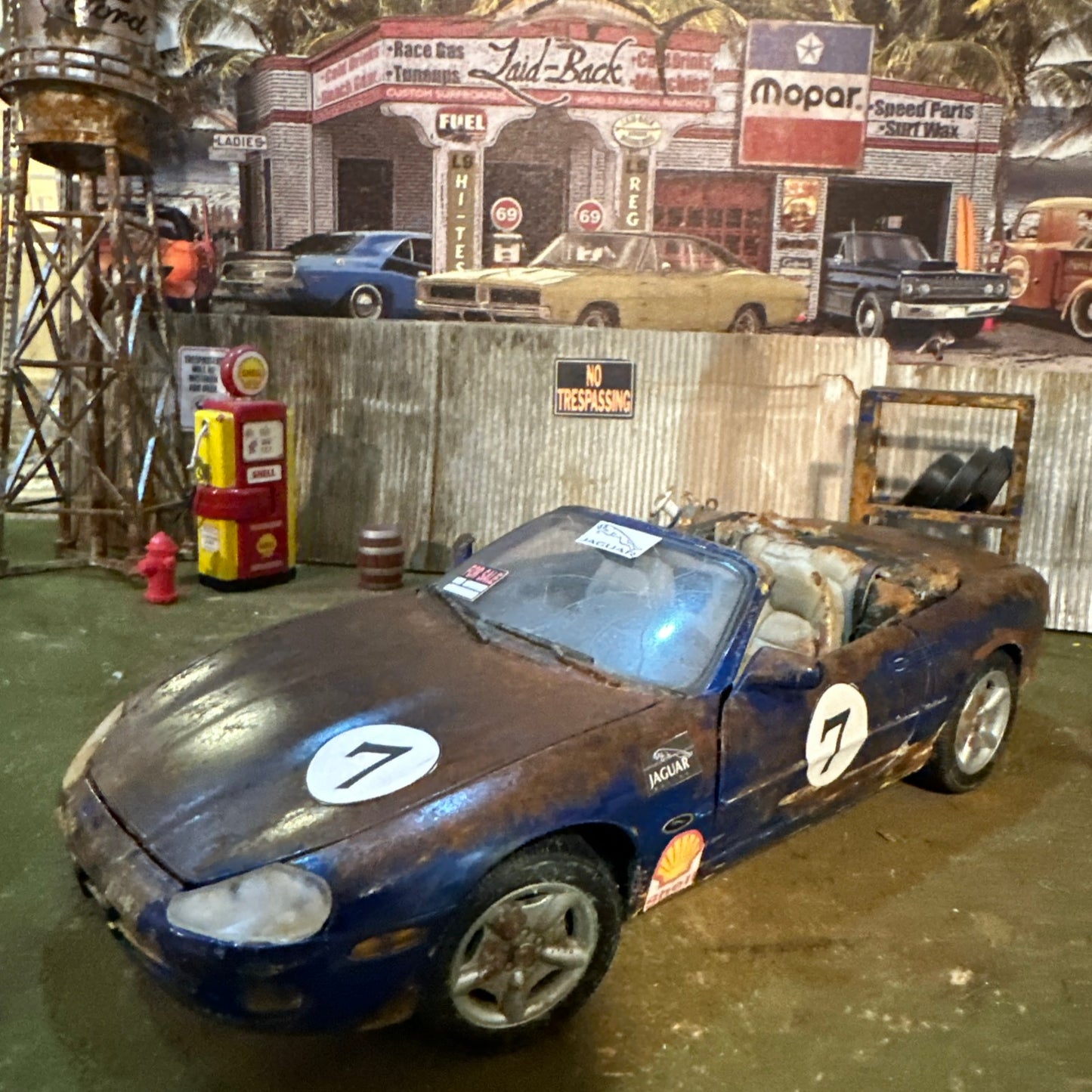 1996 Jaguar XK8 - Barn Find Cars - 1:18 DIECAST - Abused Race Car