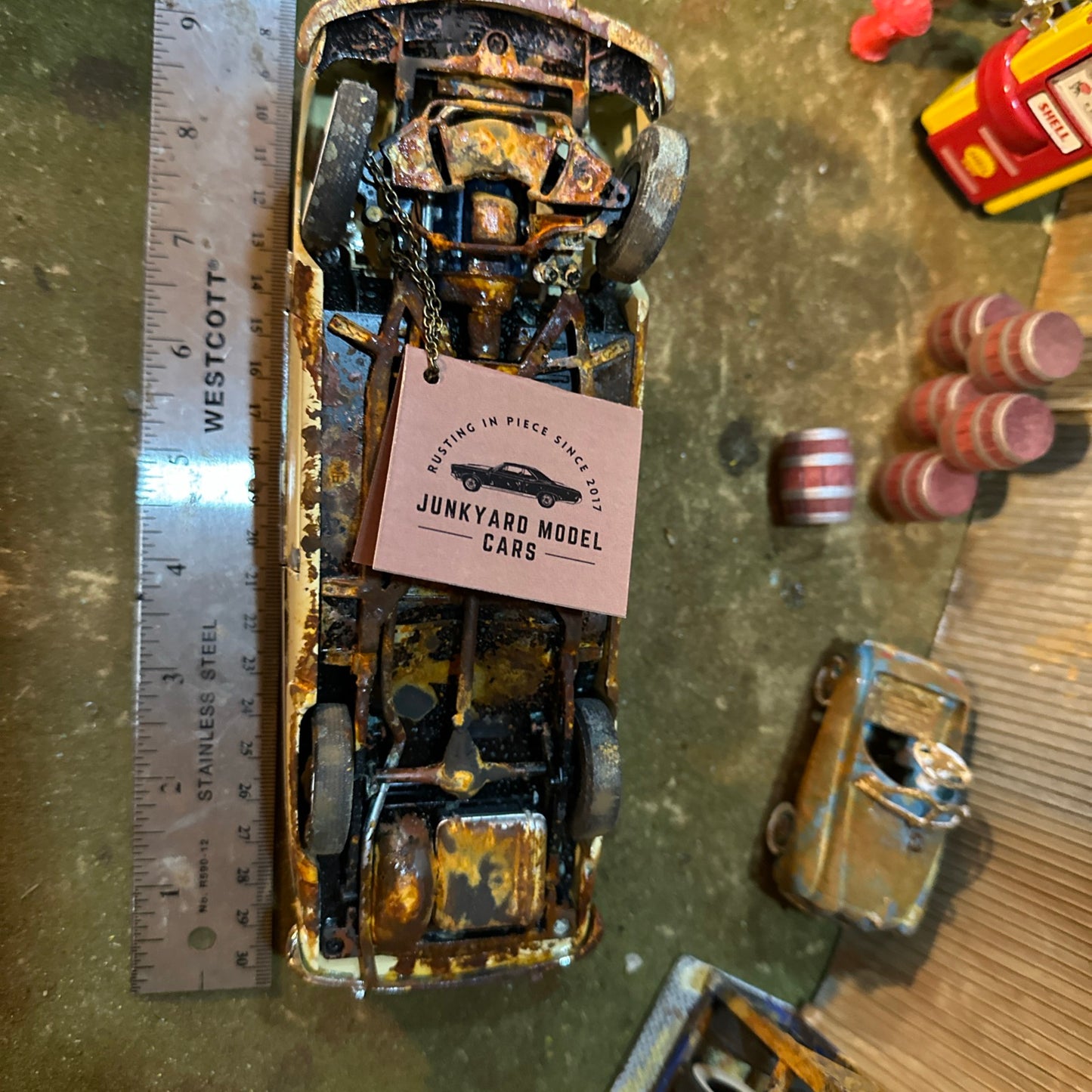 1949 Ford Convertible - Barn Find Cars - 1:24 DIECAST - Danbury Mint