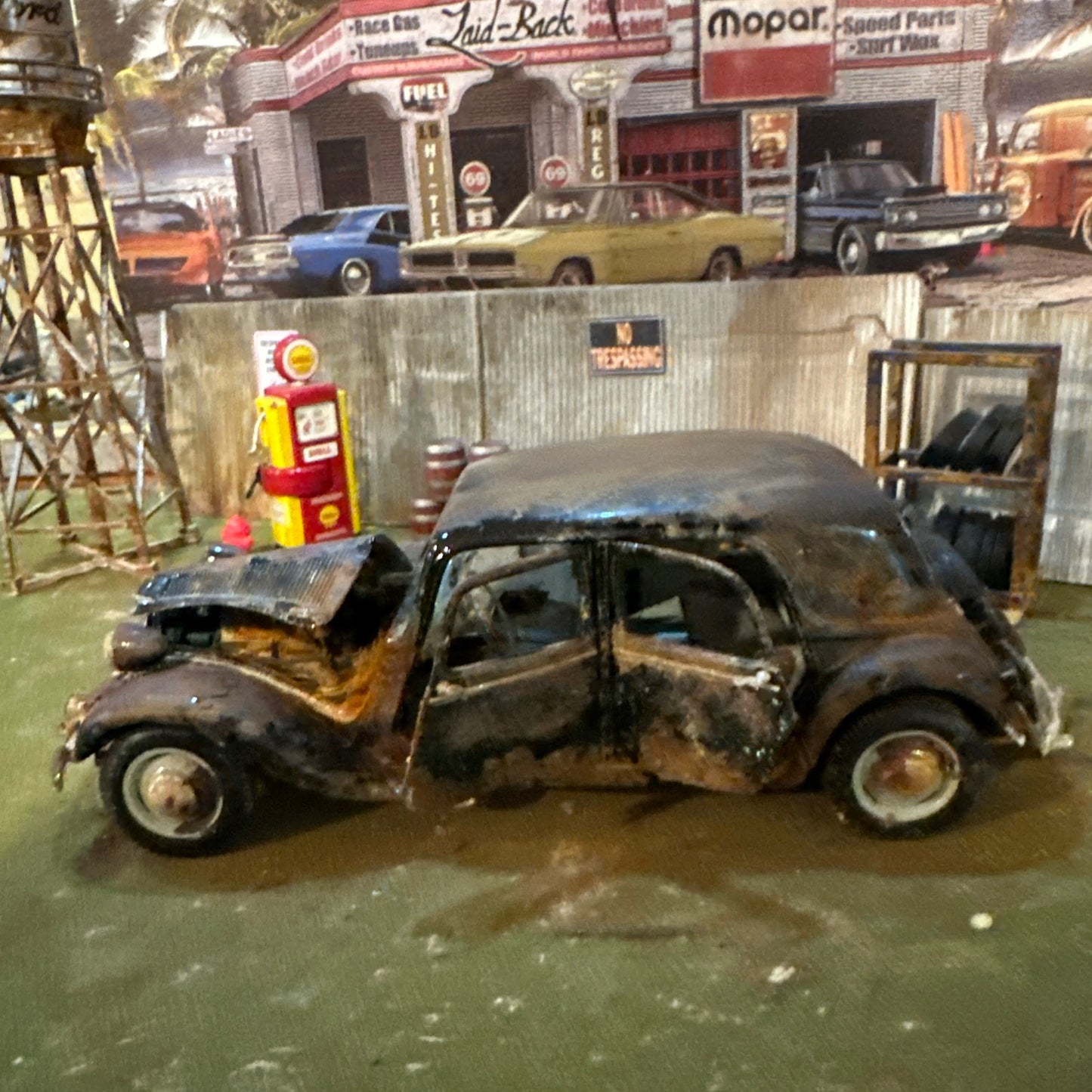 1952 Citroen T/A - Barn Find Cars - 1:18 DIECAST - Vietnam