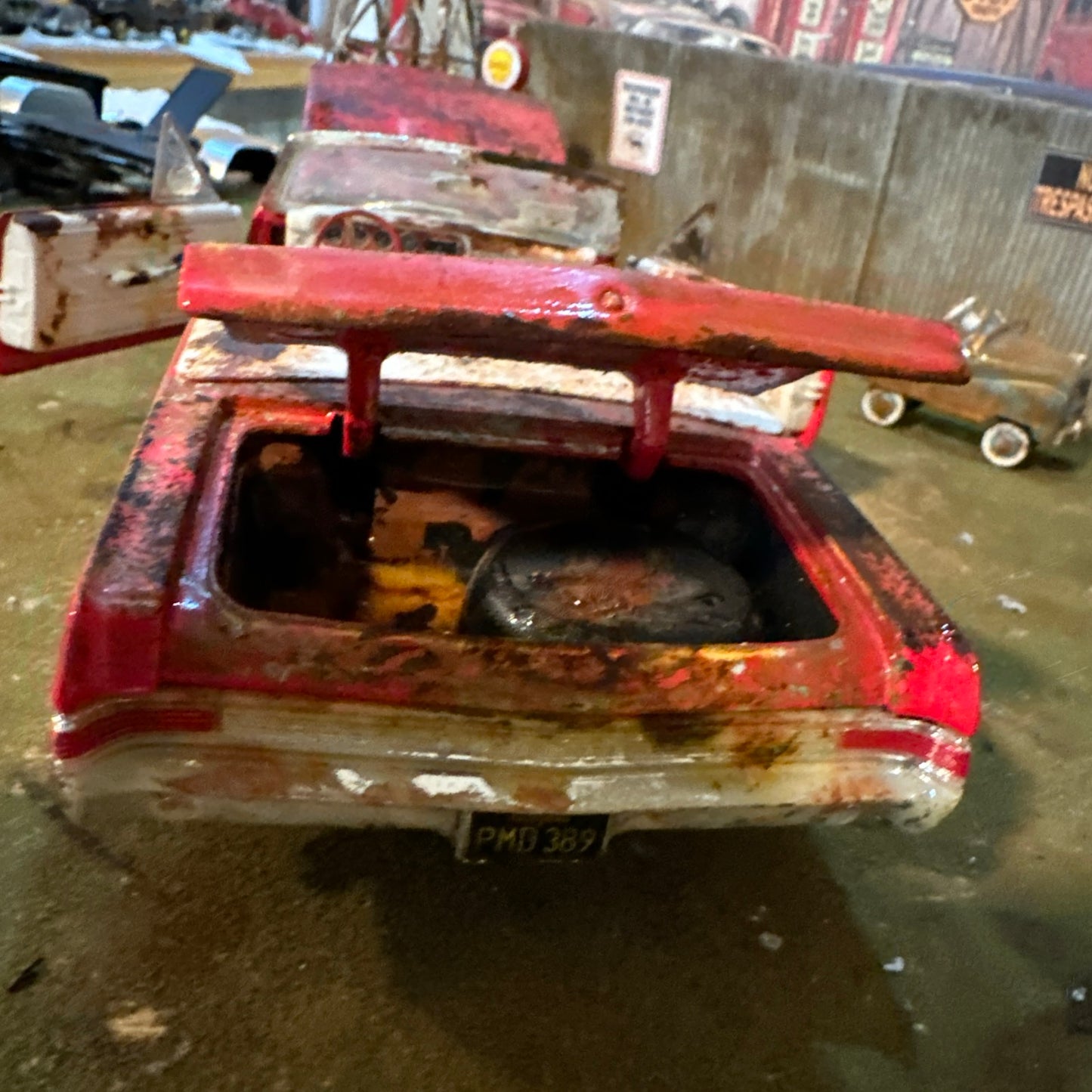 1965 Pontiac GTO - Barn Find Cars - 1:18 DIECAST - Weathered