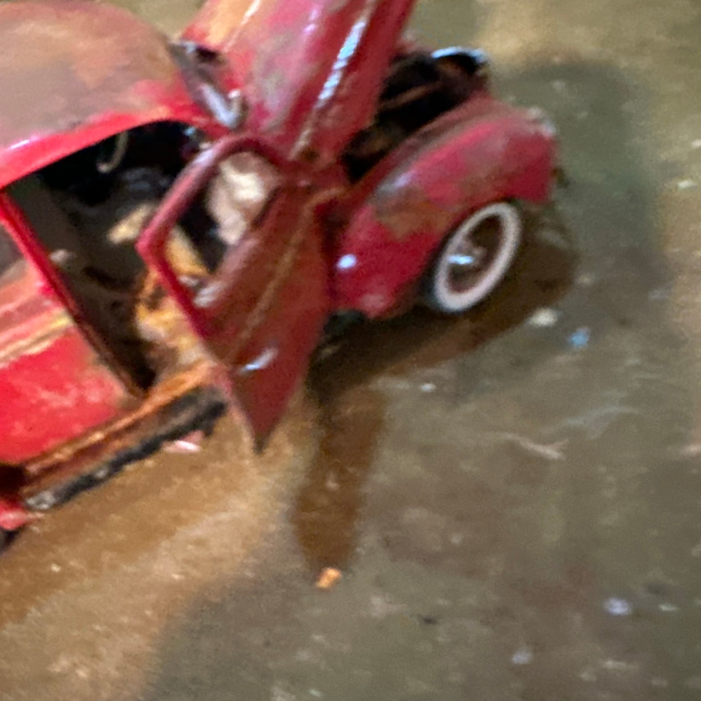 1940 Ford Coupe’ - Barn Find Cars - 1:24 DIECAST - Danbury Mint