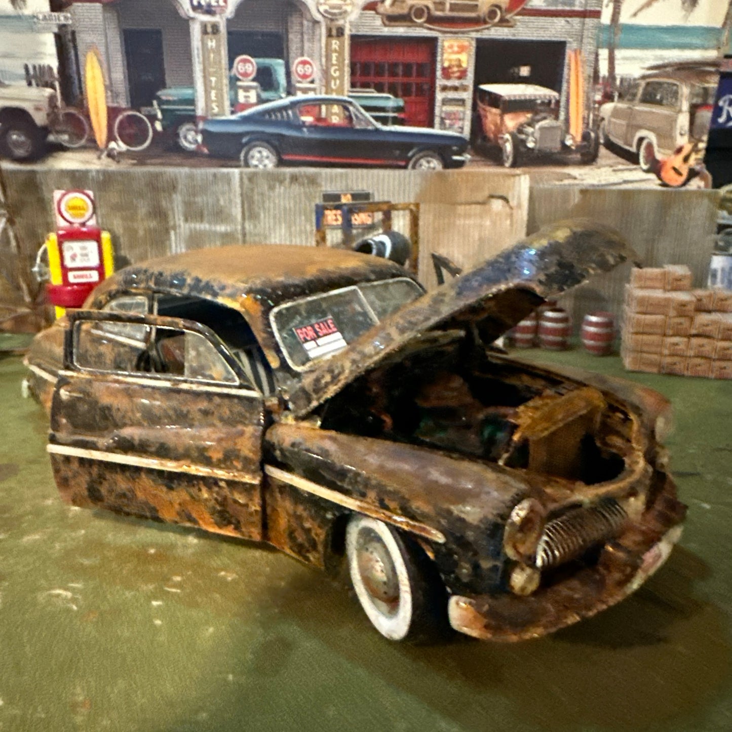 1949 Mercury - Barn Find Cars - 1:18 DIECAST - Ertl - James Dean