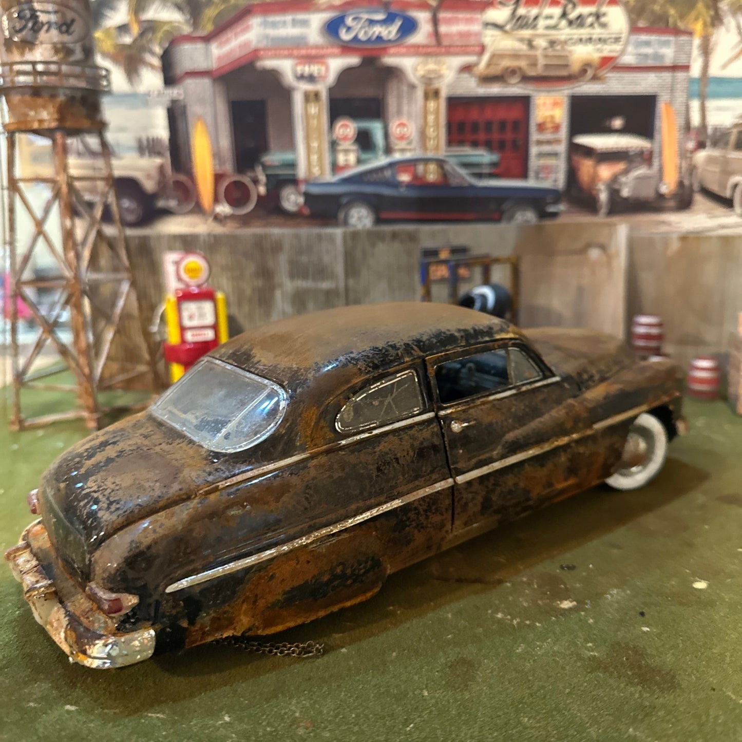 1949 Mercury - Barn Find Cars - 1:18 DIECAST - Ertl - James Dean