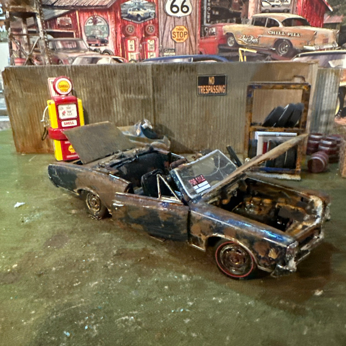 1966 Pontiac GTO - Barn Find Cars - 1:24 DIECAST - Rusted
