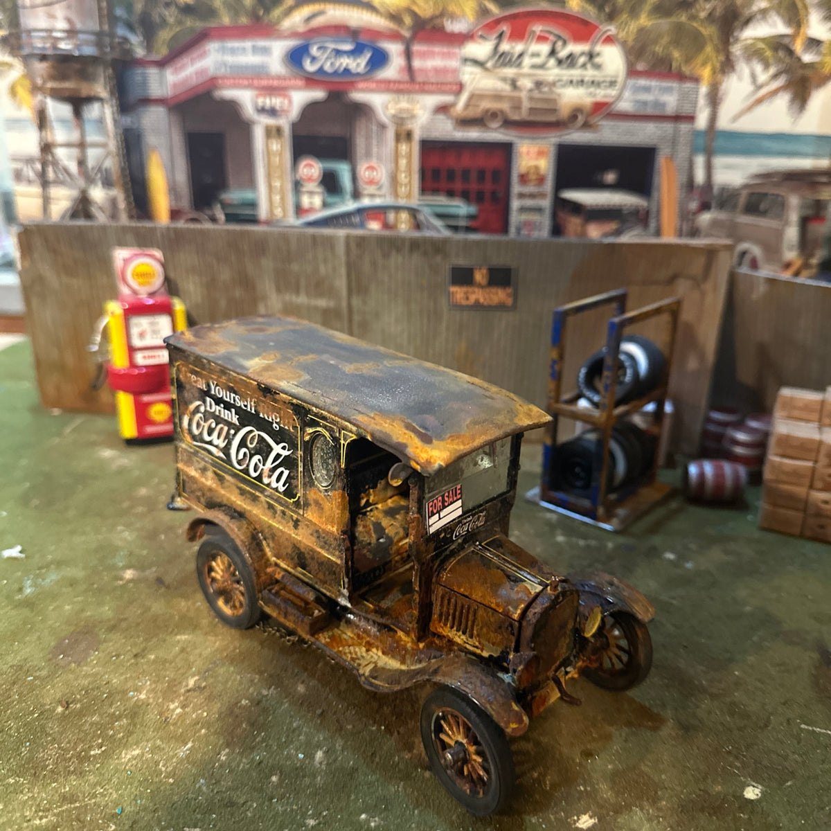 1925 Ford Truck - Barn Find Cars - 1:24 DIECAST - Danbury Mint - Coca Cola