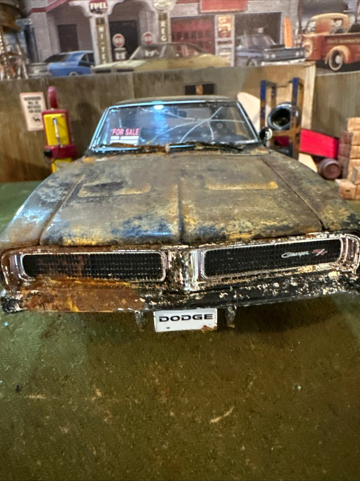 1969 Dodge Charger - Barn Find Cars - 1:18 DIECAST - Weathered