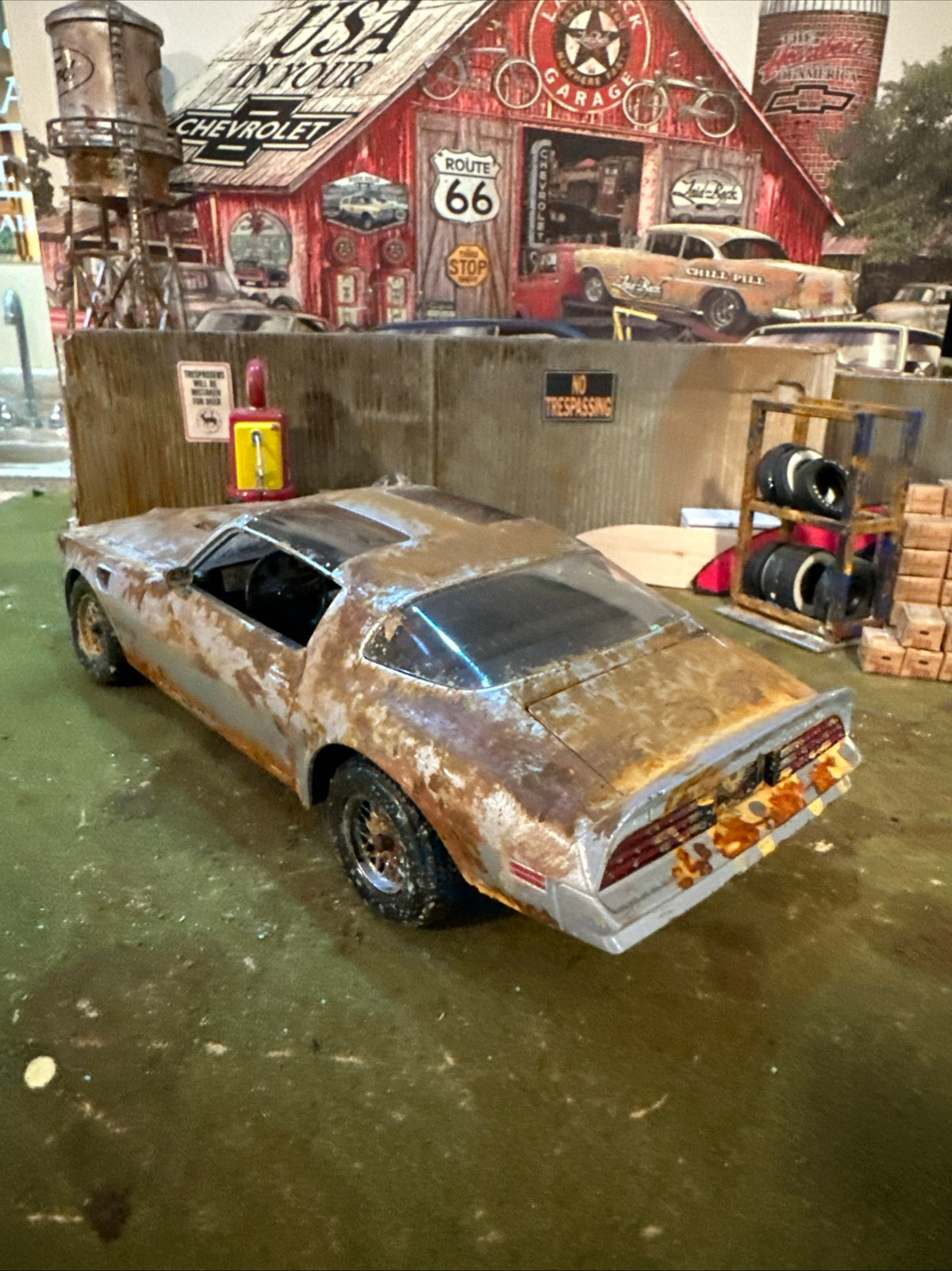1978 Pontiac T/A - Barn Find Cars - 1:18 DIECAST - Weathered