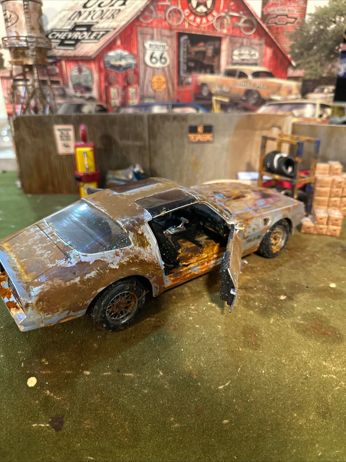 1978 Pontiac T/A - Barn Find Cars - 1:18 DIECAST - Weathered