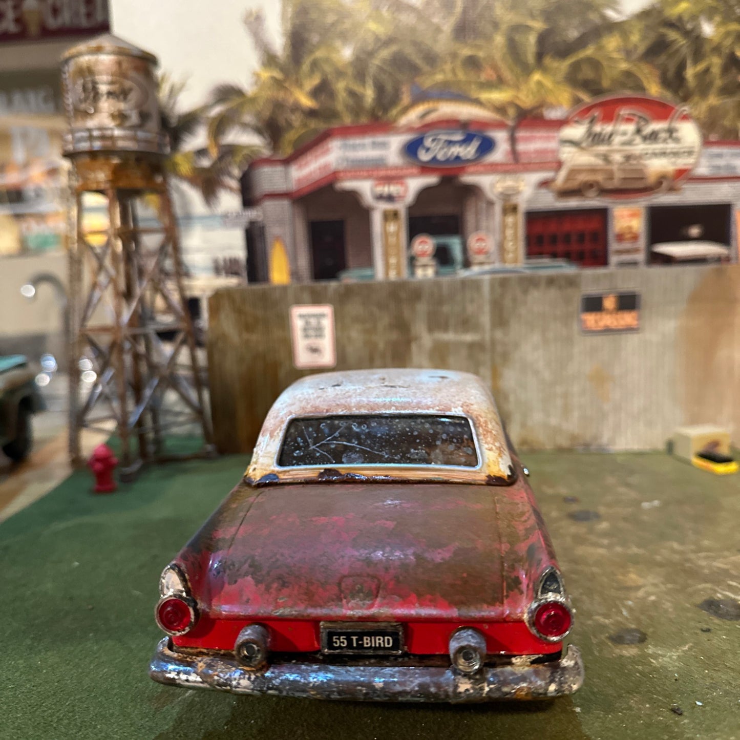 1955 Ford Thunderbird - Barn Find Cars - 1:18 DIECAST - Weathered