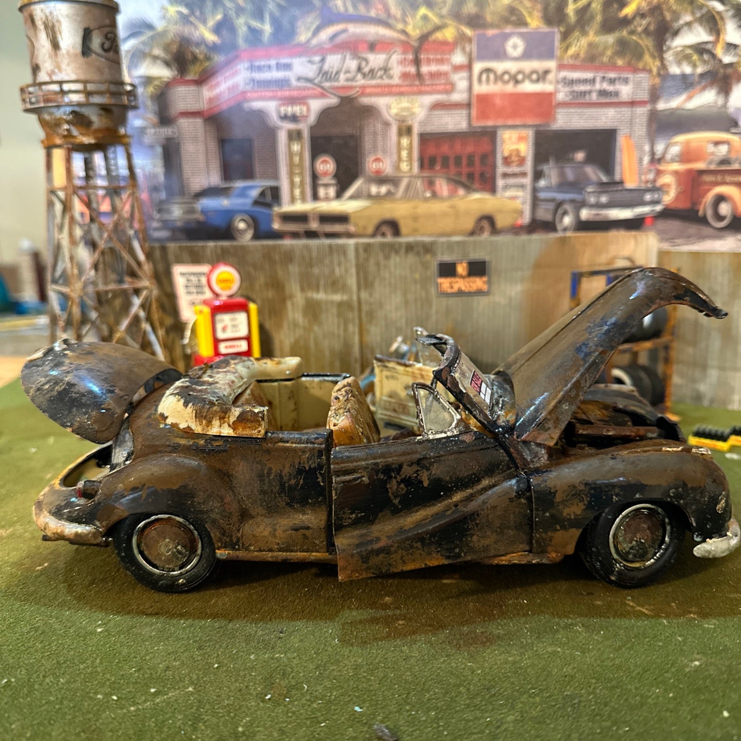1955 BMW 502 - Barn Find Cars - 1:18 DIECAST - Weathered