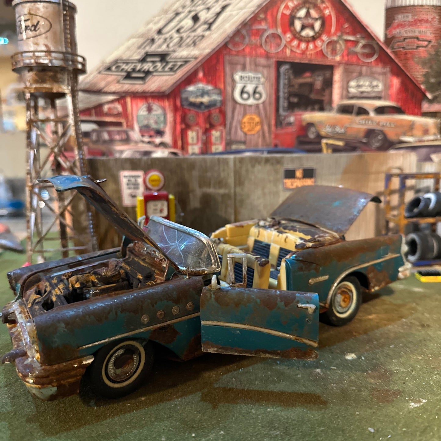 1955 Buick Convertible - Barn Find Cars - 1:18 DIECAST - Weathered