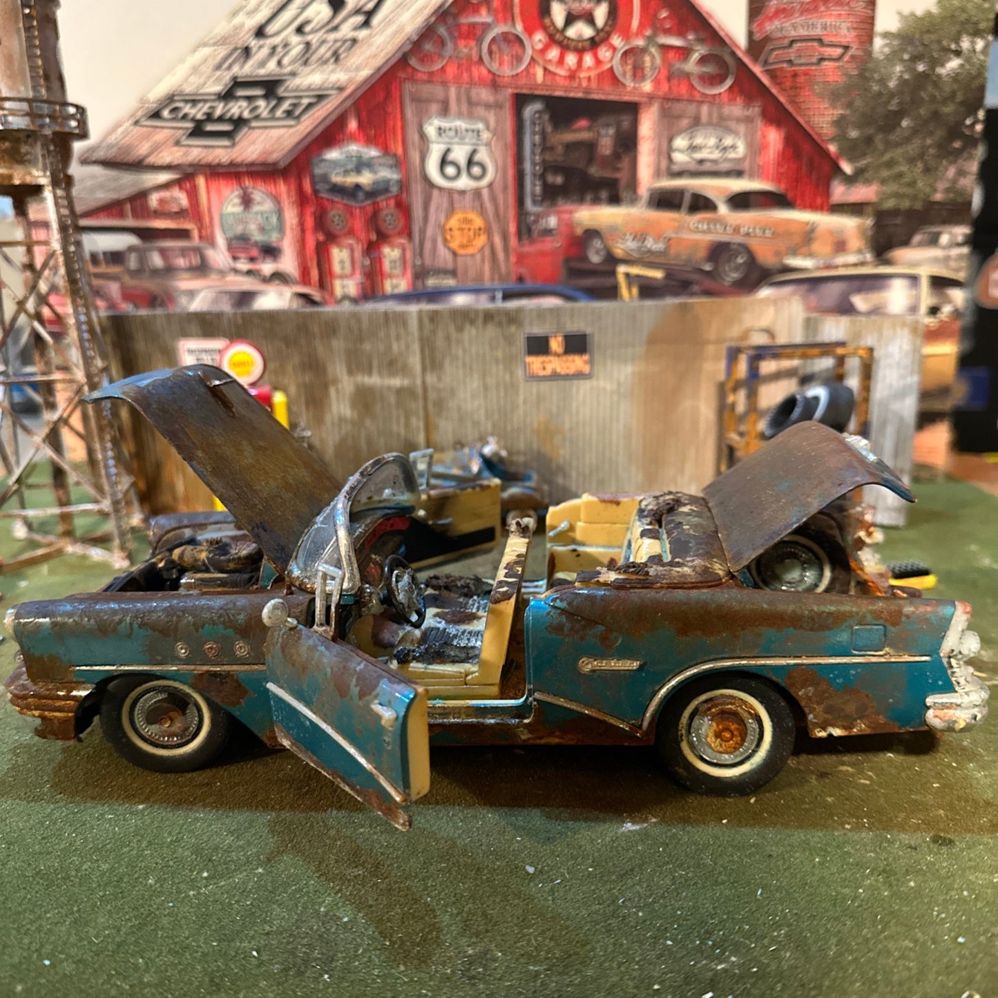 1955 Buick Convertible - Barn Find Cars - 1:18 DIECAST - Weathered