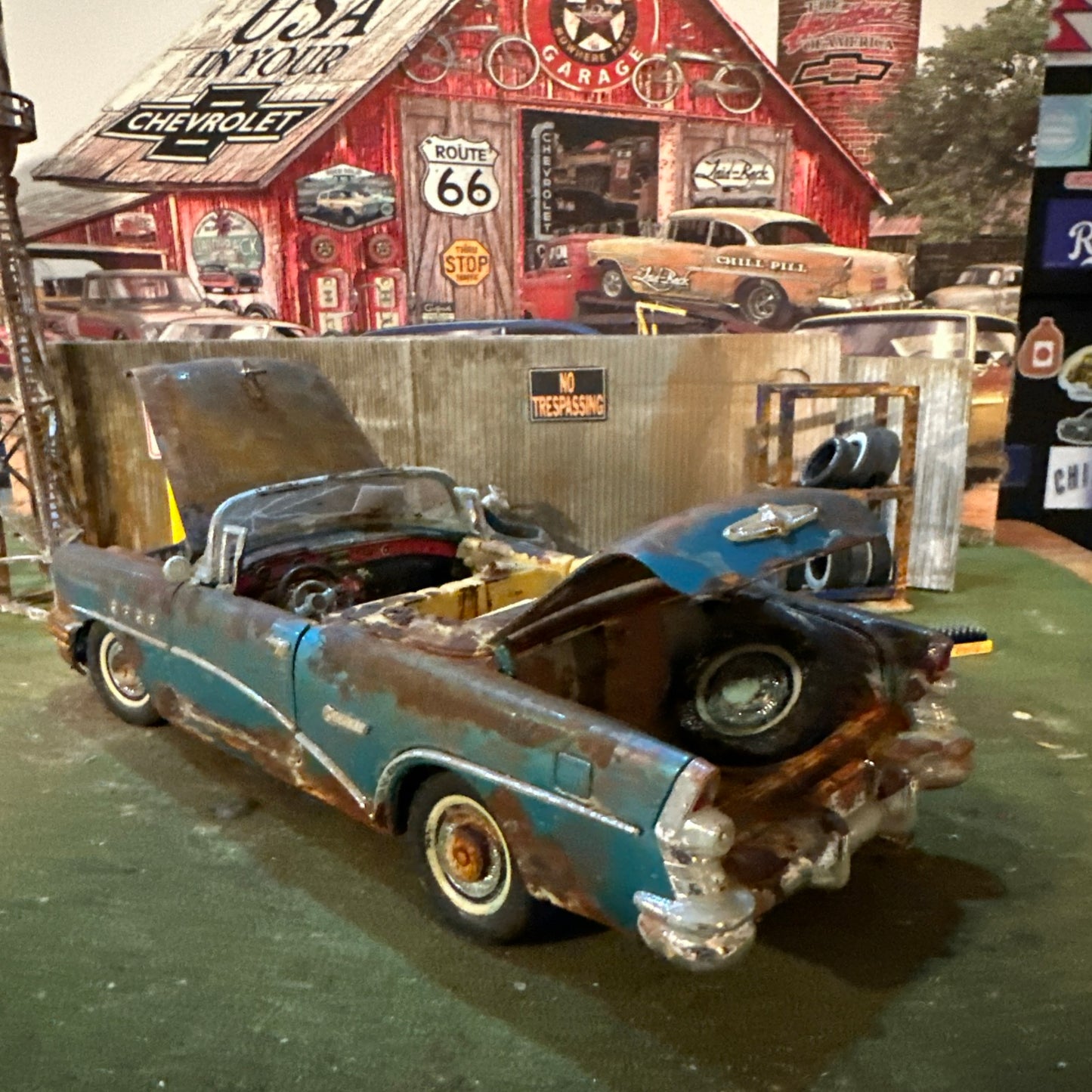 1955 Buick Convertible - Barn Find Cars - 1:18 DIECAST - Weathered