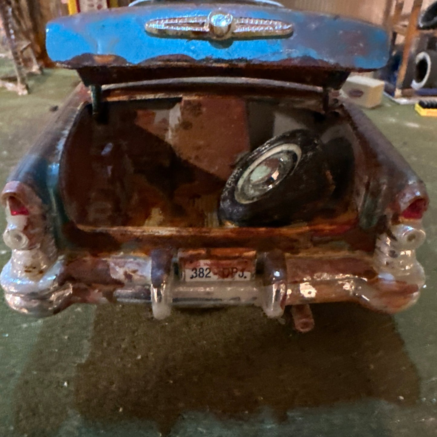 1955 Buick Convertible - Barn Find Cars - 1:18 DIECAST - Weathered