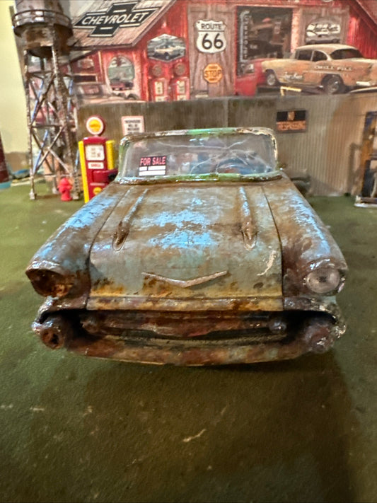 1957 Chevrolet Convertible - Barn Find Cars - 1:18 DIECAST