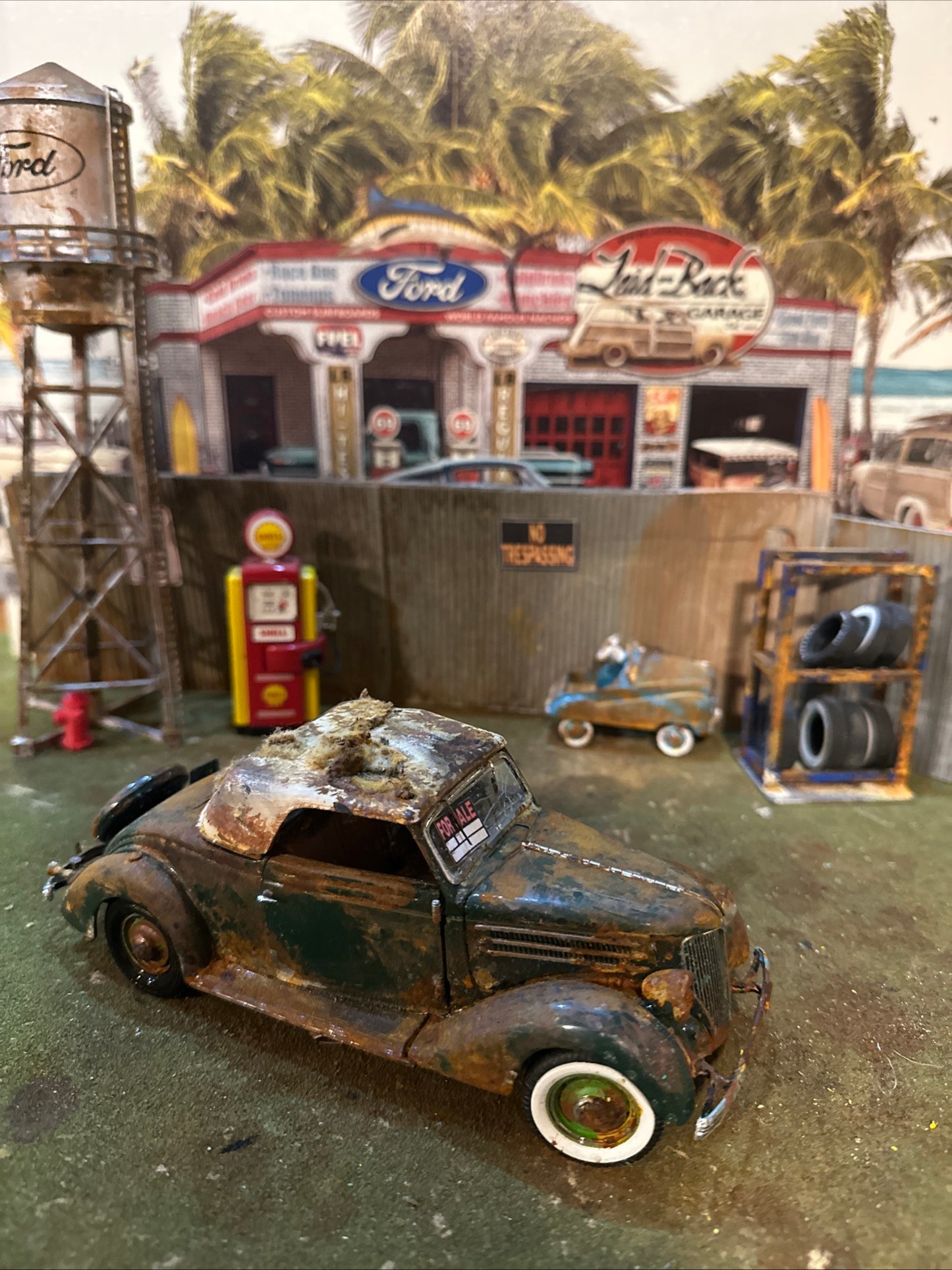 1936 Ford Convertible - Barn Find Cars - 1:24 DIECAST - Franklin Mint