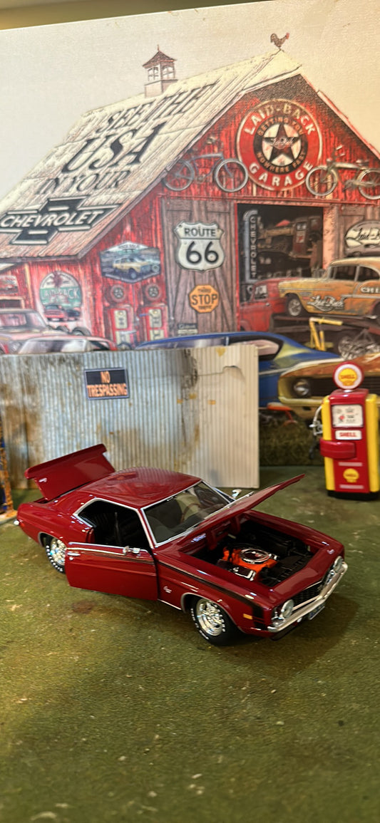 1969 Chevrolet Camaro - Barn Find Cars - 1:24 Diecast