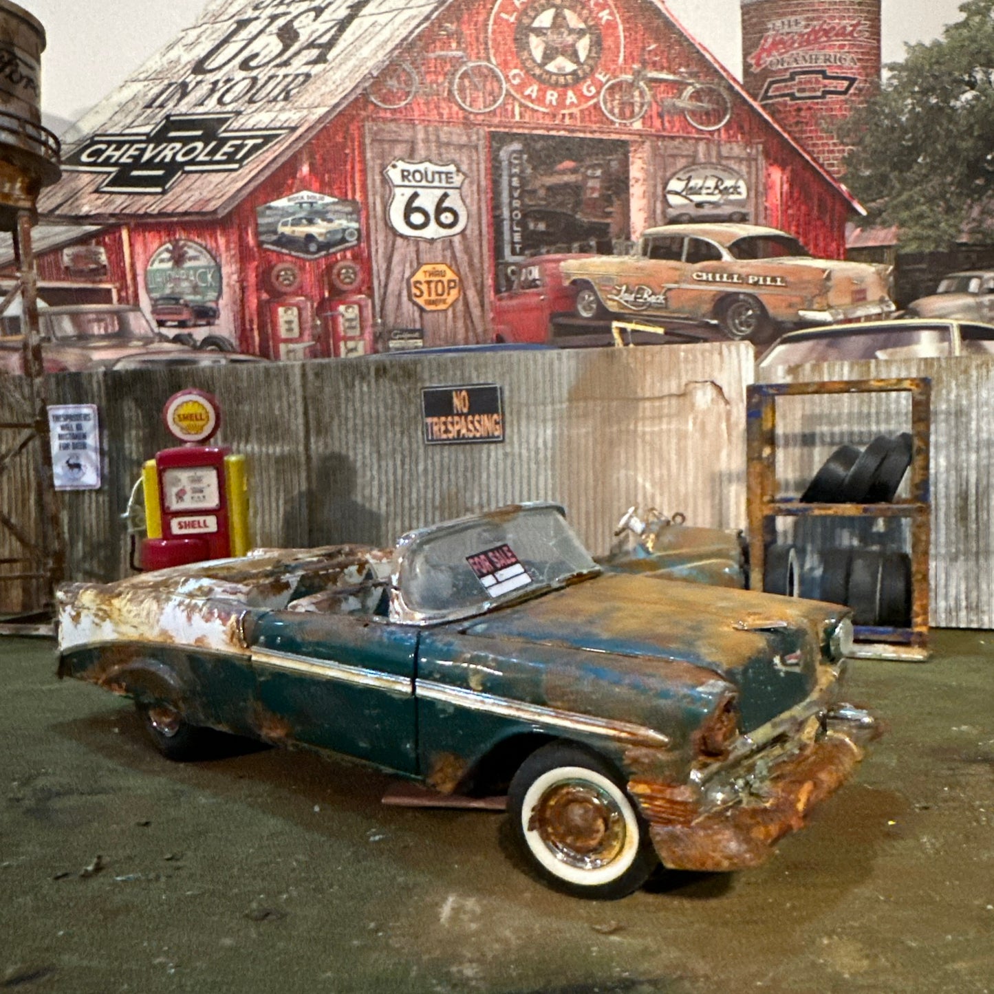 1956 Chevrolet Convertible - Barn Find Cars - 1:24 DIECAST - Franklin Mint - Weathered