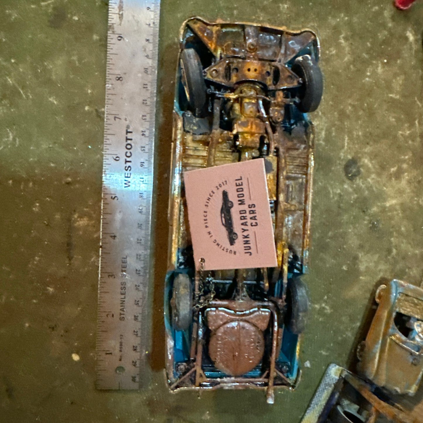 1955 Chevrolet Nomad - Barn Find Cars - 1:24 DIECAST - Danbury Mint - Weathered