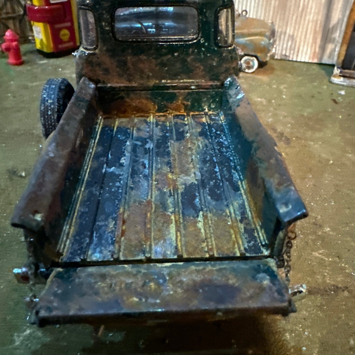 1953 Chevrolet 3100 Pickup Truck - Barn Find Cars - 1:24 DIECAST - Danbury Mint