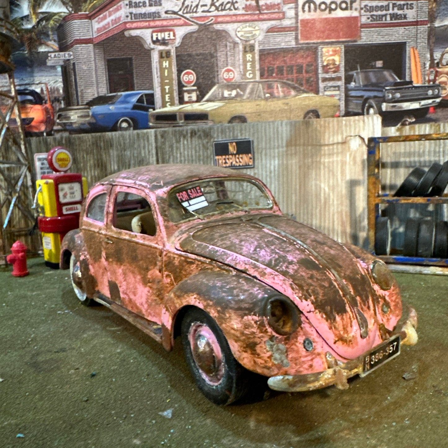 1951 Volkswagen Beetle split window - Barn Find Cars - 1:18 DIECAST