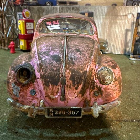 1951 Volkswagen Beetle split window - Barn Find Cars - 1:18 DIECAST