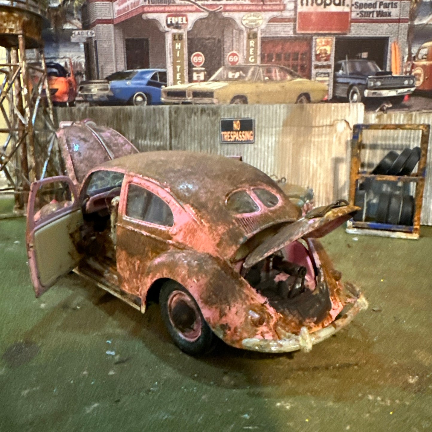 1951 Volkswagen Beetle split window - Barn Find Cars - 1:18 DIECAST