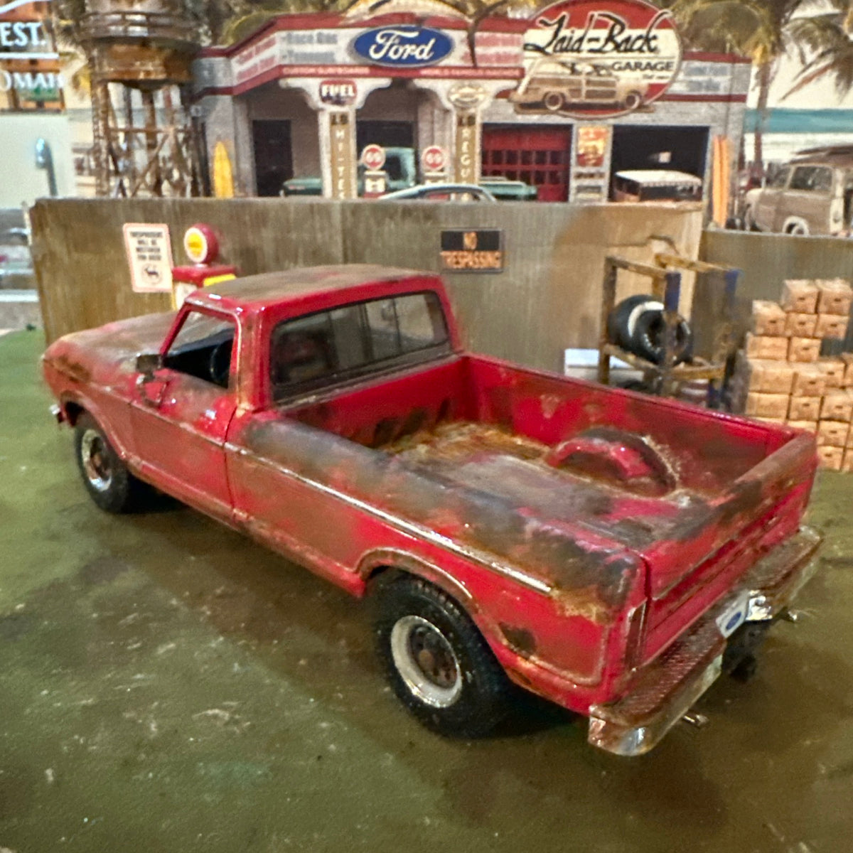1979 Ford F150 pickup Truck - Barn Find Cars - 1:18 DIECAST - Weathered