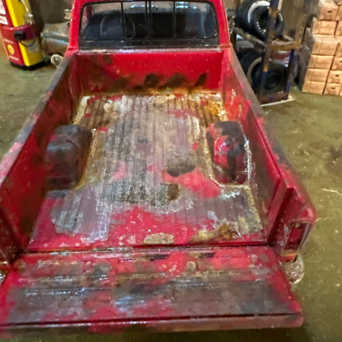 1979 Ford F150 pickup Truck - Barn Find Cars - 1:18 DIECAST - Weathered